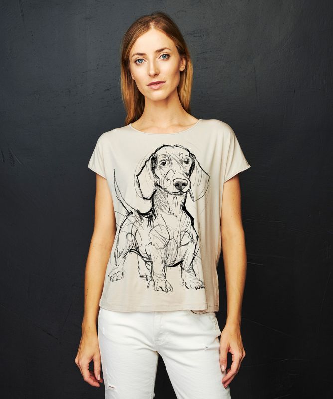 Dachshund no.2 hummus t-shirt woman