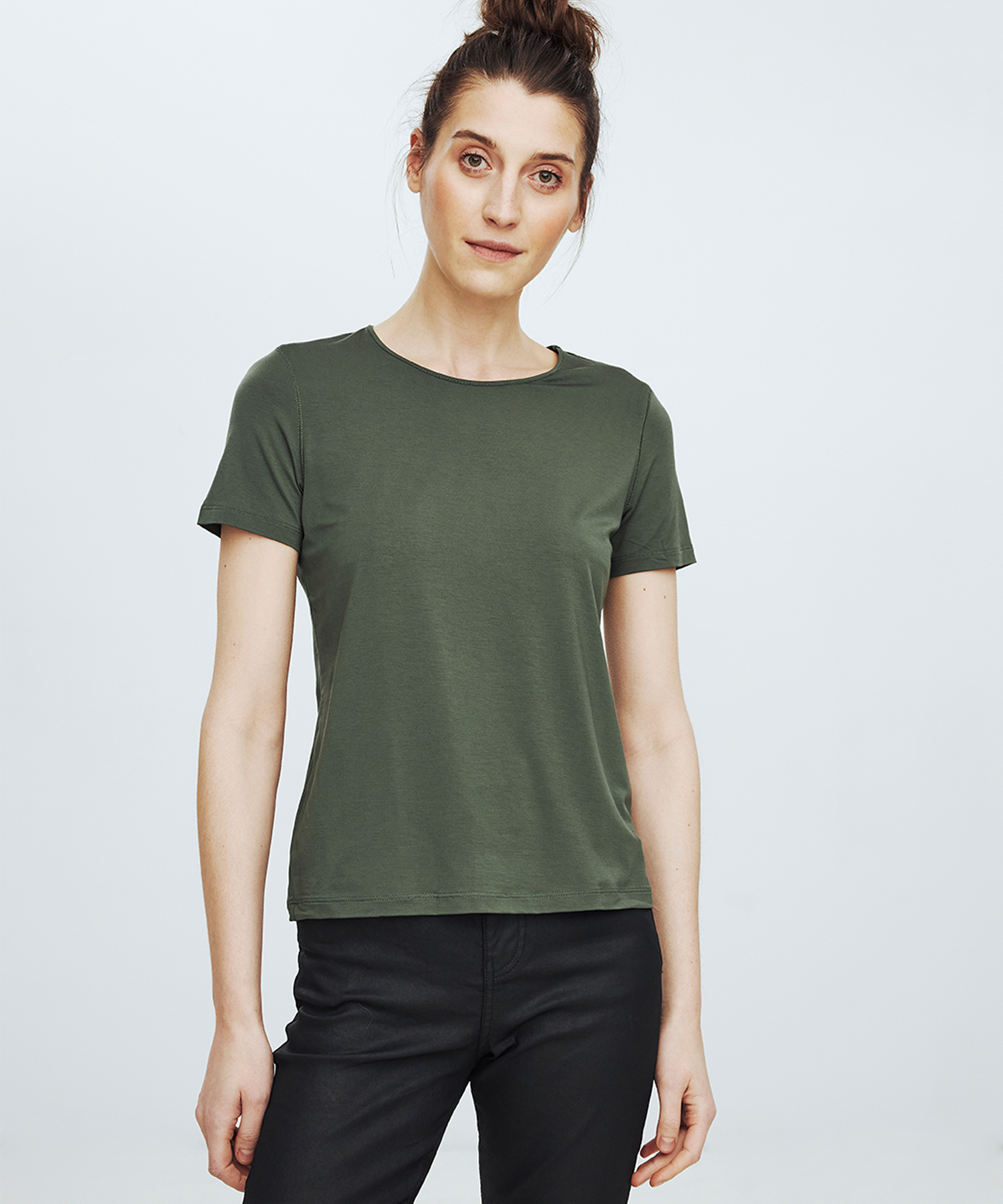 Khaki Classic T-shirt no. 1007