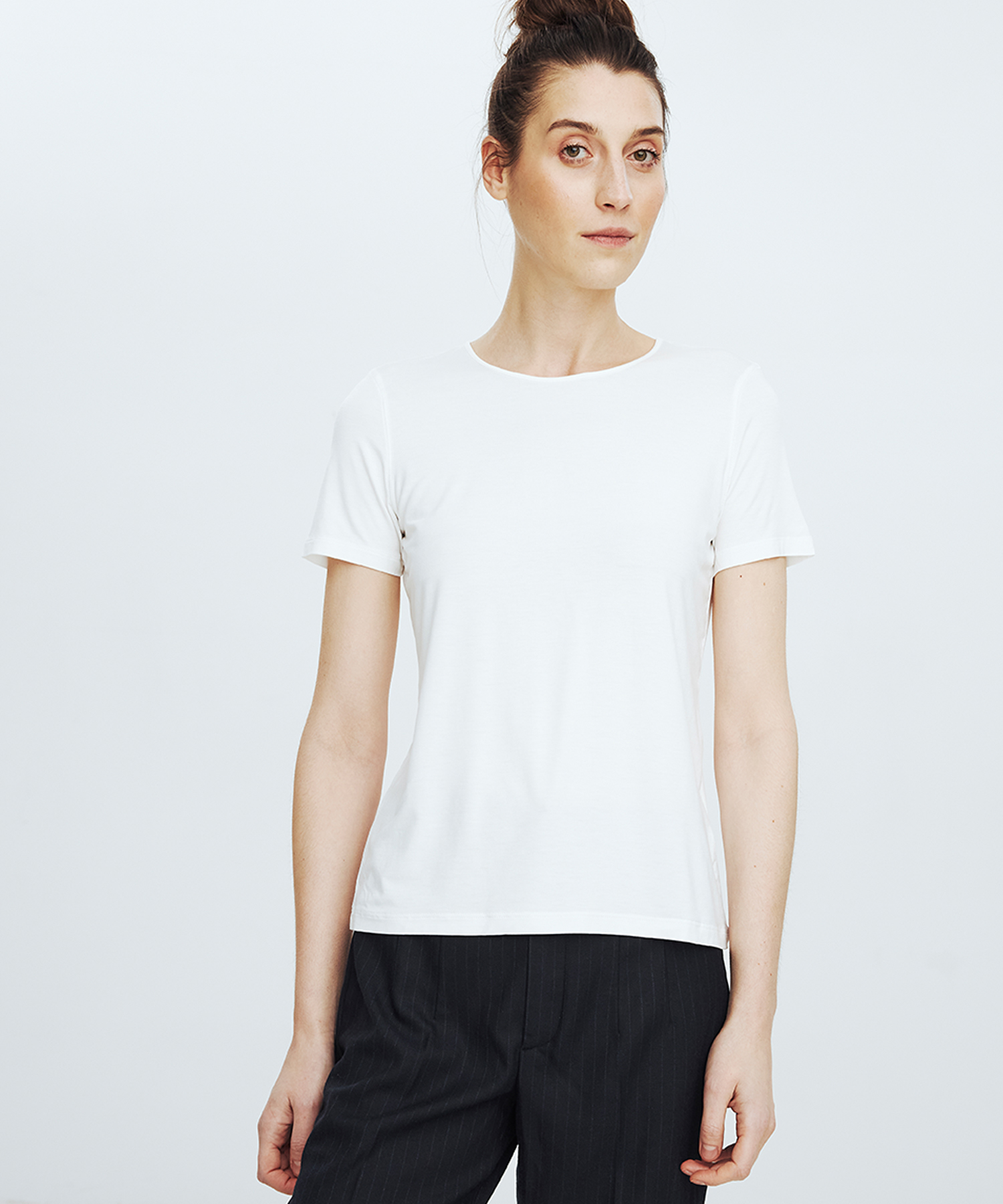 White Classic T-shirt no. 1007