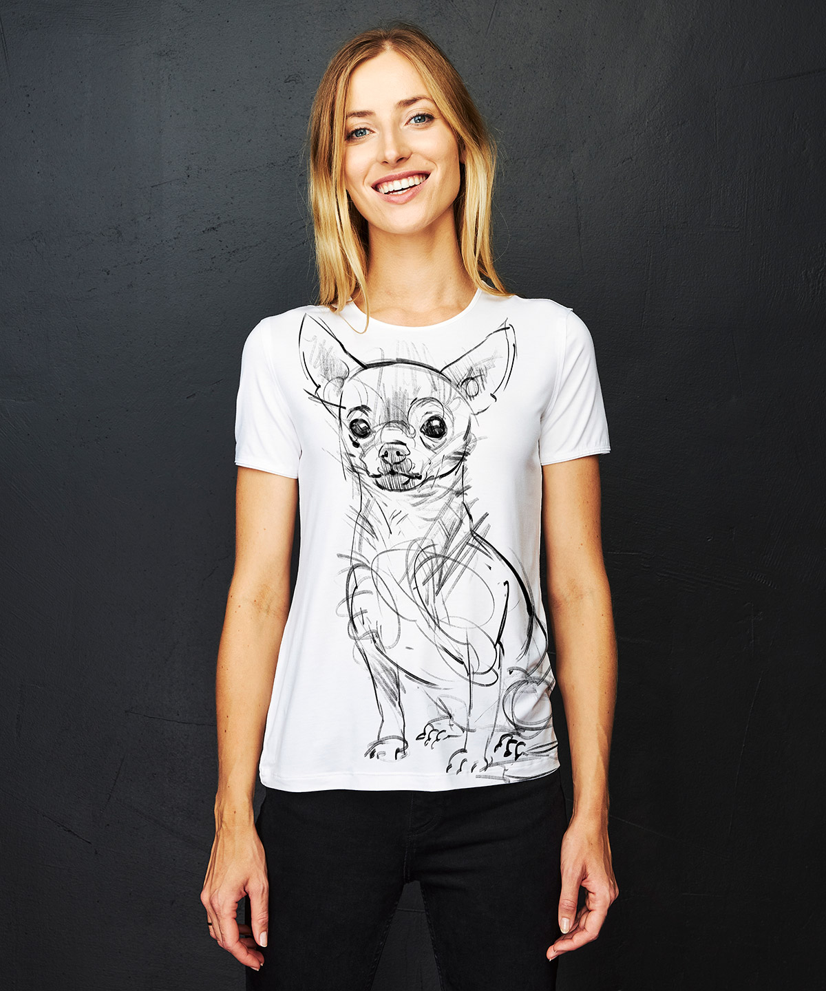 Chihuahua white t-shirt woman