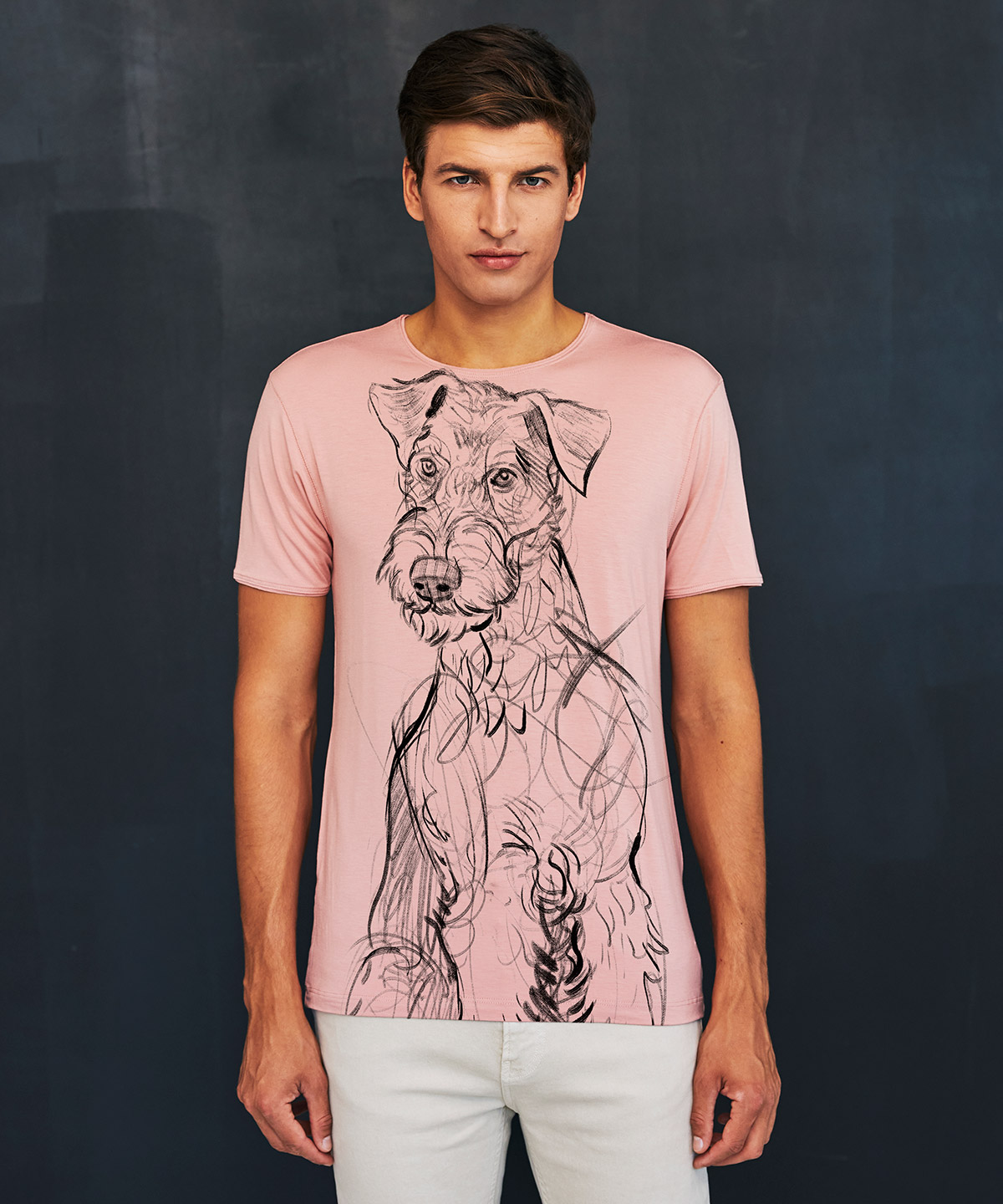 Airedale Terrier light pink t-shirt MAN