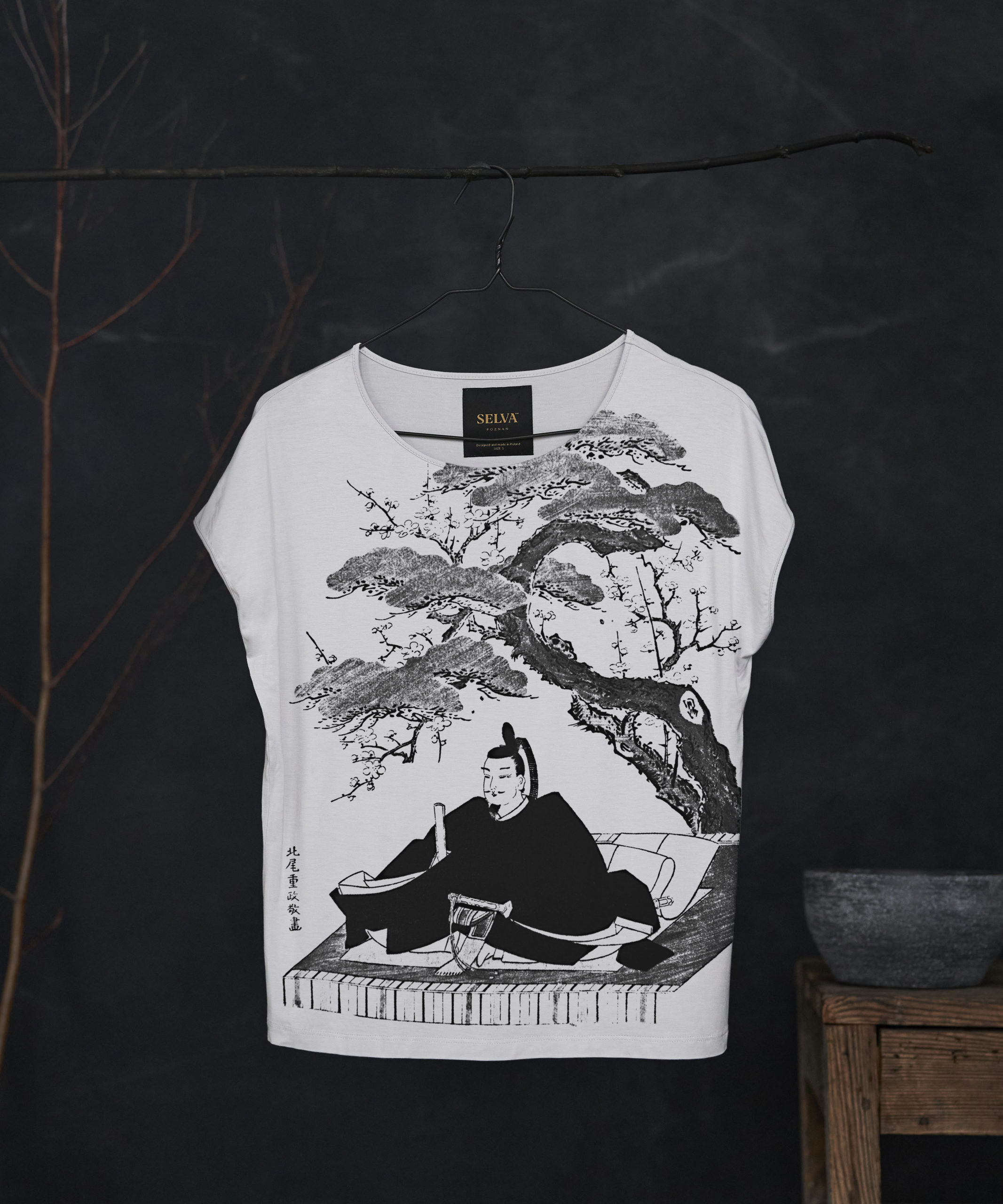 Shigemasa hoar t-shirt woman