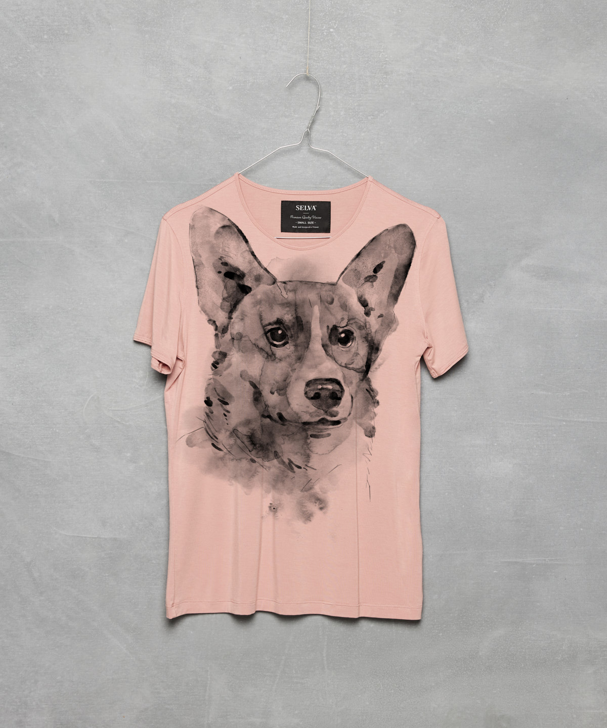 Pembroke Corgi light pink t-shirt woman