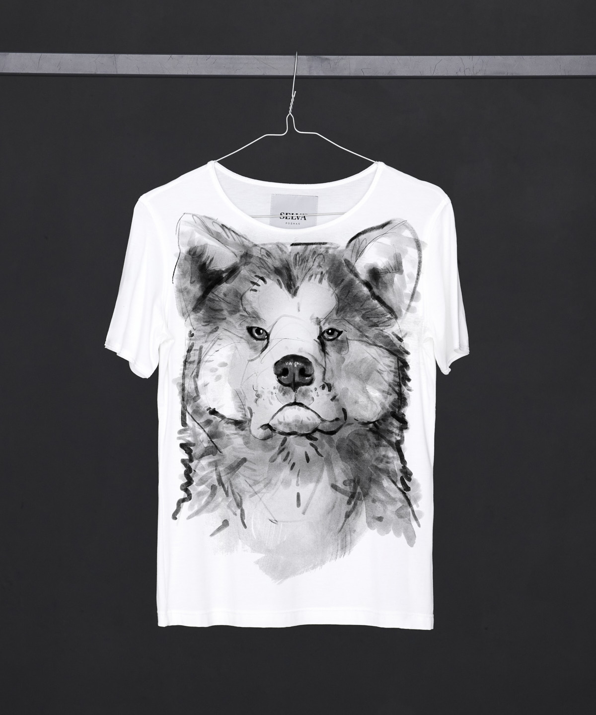 Akita white t-shirt woman
