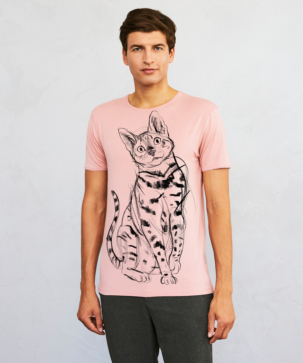 Bengal Cat light pink t-shirt MAN