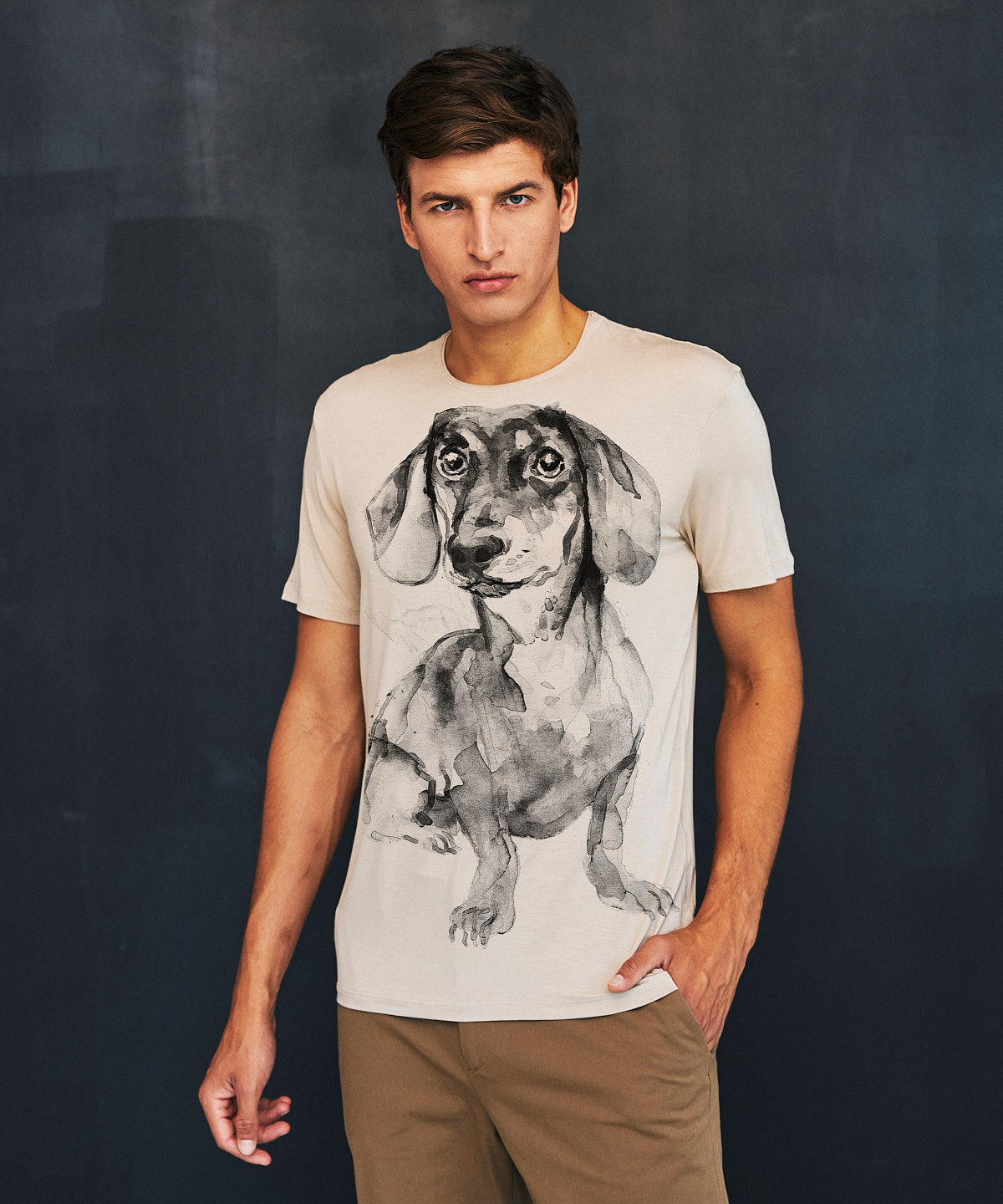 Dachshund no. 4 hummus t-shirt MAN